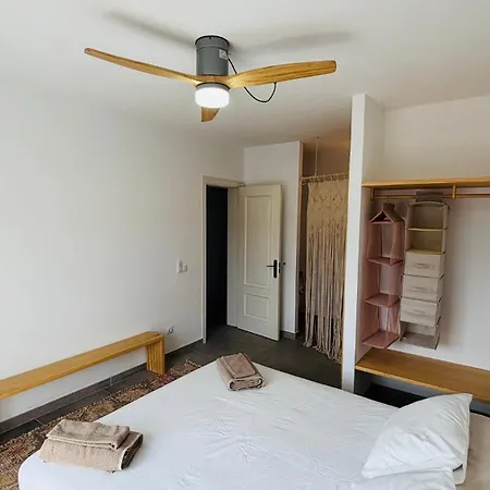 Casa Magafral With Heated Pool Тиндайя