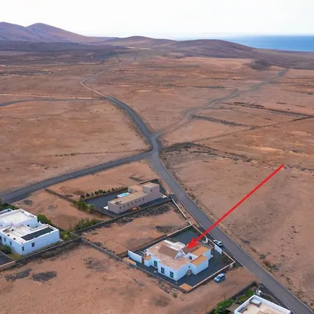 Casa Magafral With Heated Pool Βίλα