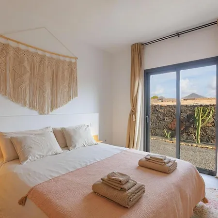 Casa Magafral With Heated Pool 别墅